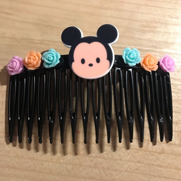 Disney Mickey Mouse Hair Clip - Picture 2 of 5
